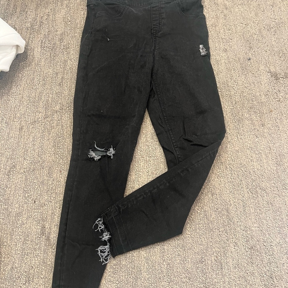 Black Distressed High-Waist Skinny Jeans